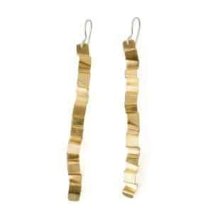 TAGLIATELLA Pendientes dorados